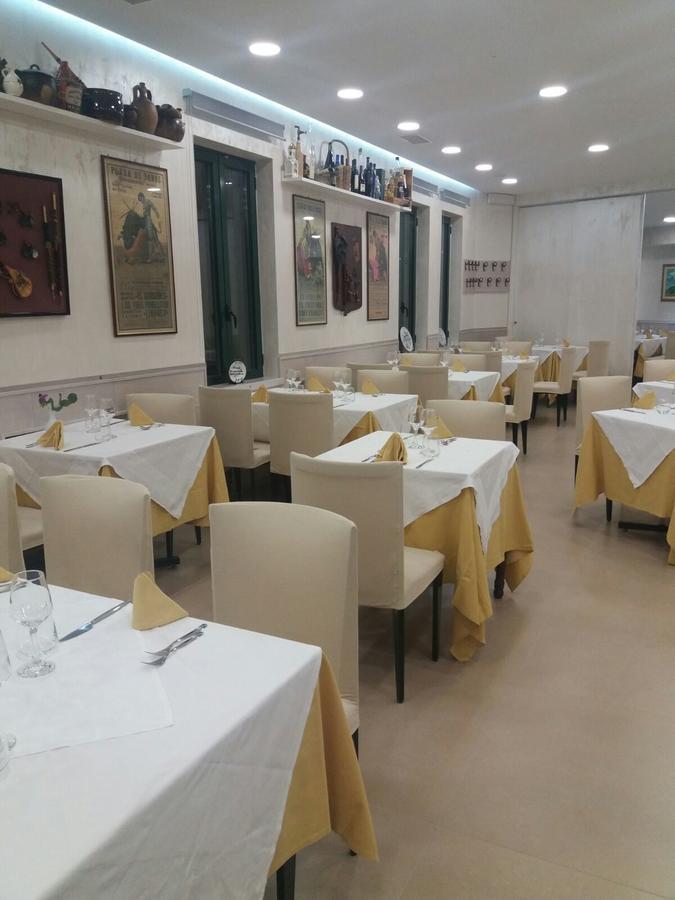 Hotel Malaga Avellino Ngoại thất bức ảnh